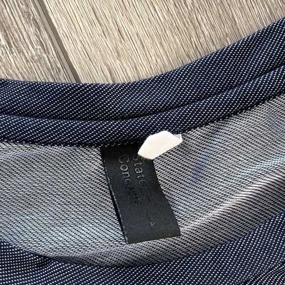 STATE Concepts blue  Tshirt size small - Picture 2 of 6